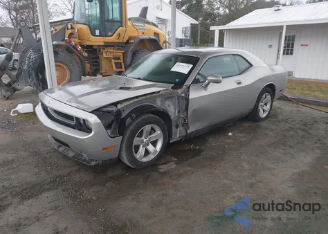 2010 Dodge Challenger Se z USA, uszkodzony, nr VIN 2B3CJ4DV6AH323250